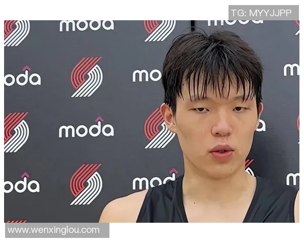 开拓者队记:杨瀚森将在开拓者接下来的三连客征途中留队,他有望取得更多进场时机 开拓者队记:杨瀚森将在开拓者接下来的三连客征途中留队,他有望取得更多进场时机