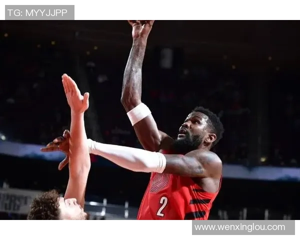 火箭内线支柱：下半场我有必要调整状况，不然乌度卡要找我看录像了